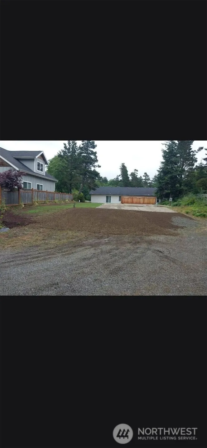 30506 Place Ocean Park, WA 98640