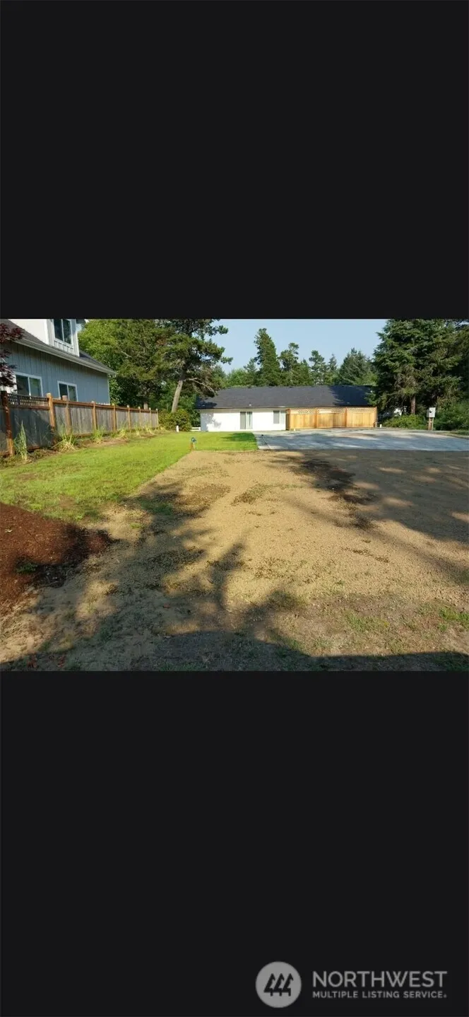30506 Place Ocean Park, WA 98640
