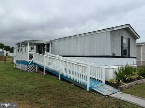 363 ROYAL CREST DRIVE