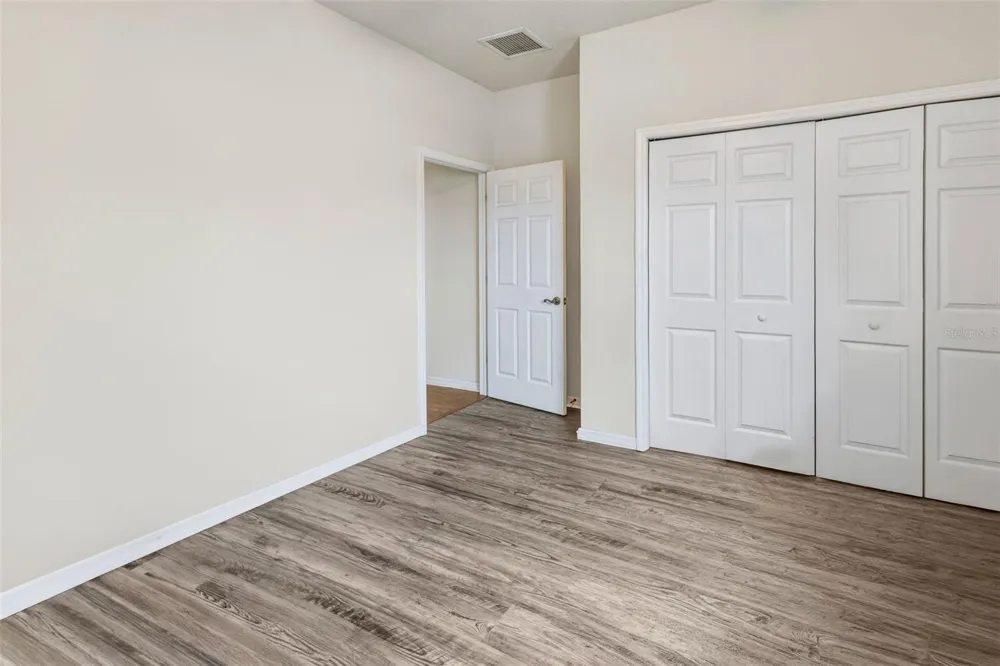 2206 VIA CORTONA STREET Plant City, FL 33566