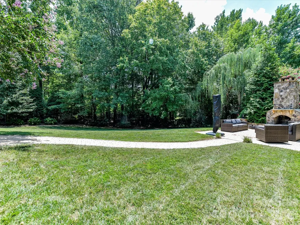 8119 Skyecroft Commons Drive Waxhaw, NC 28173