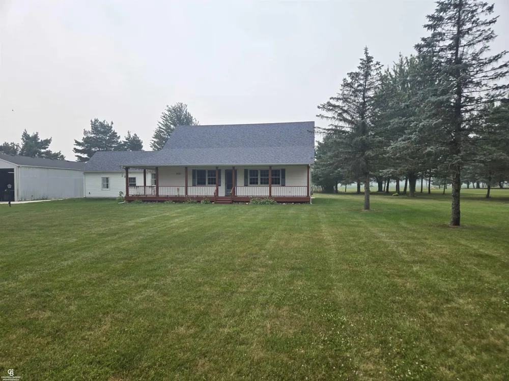 8045 Duquette Road Brockway Township, MI 48097