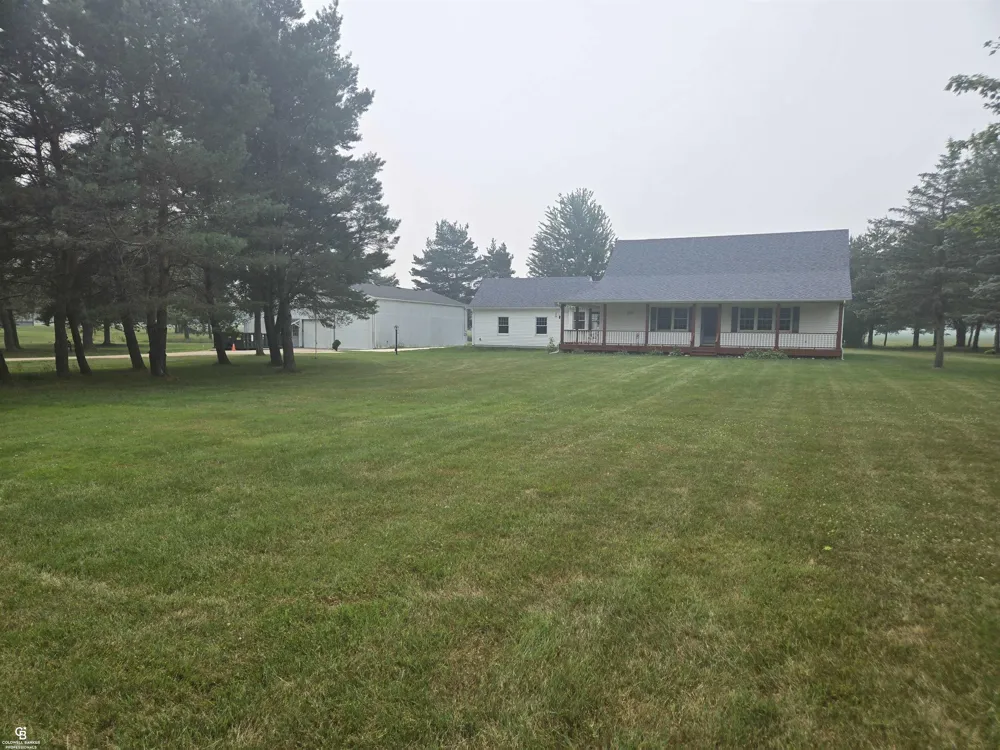 8045 Duquette Road Brockway Township, MI 48097