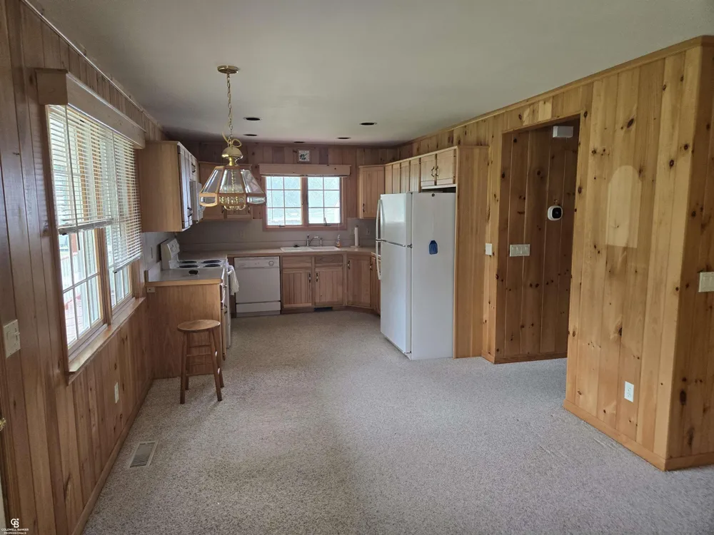 8045 Duquette Road Brockway Township, MI 48097