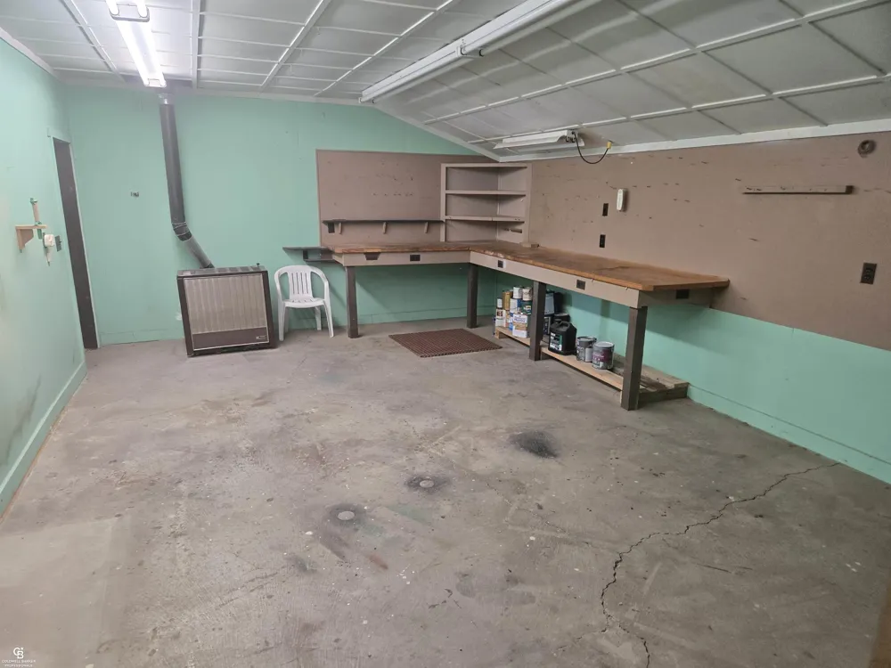 8045 Duquette Road Brockway Township, MI 48097