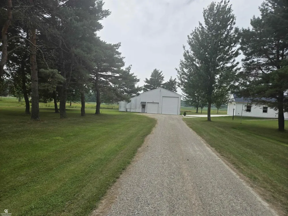 8045 Duquette Road Brockway Township, MI 48097