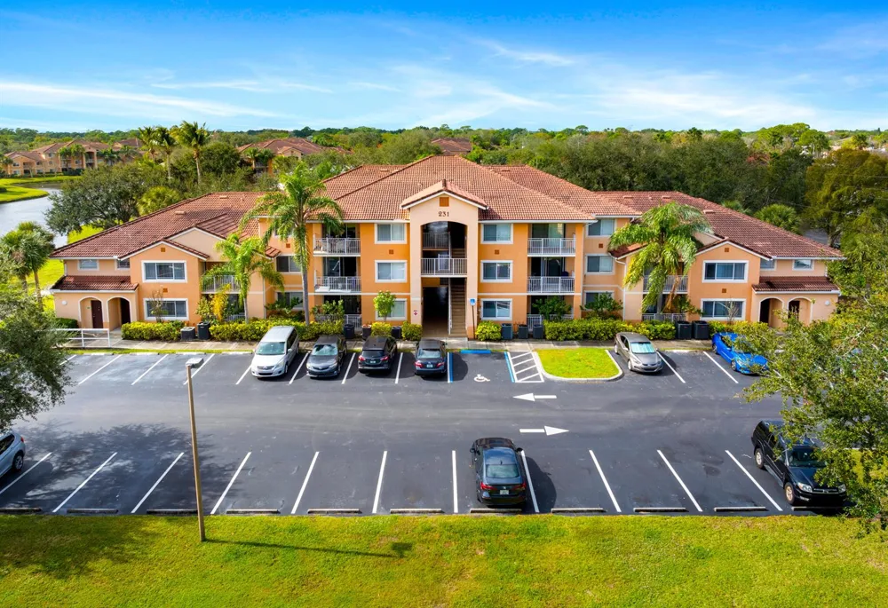 231 SW PALM DRIVE #101 Port St. Lucie, FL 34986
