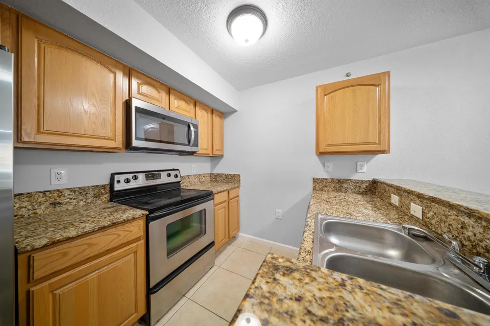 231 SW PALM DRIVE #101 Port St. Lucie, FL 34986