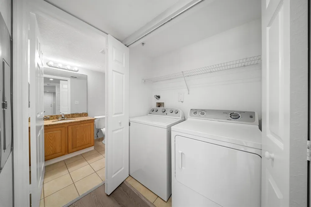 231 SW PALM DRIVE #101 Port St. Lucie, FL 34986
