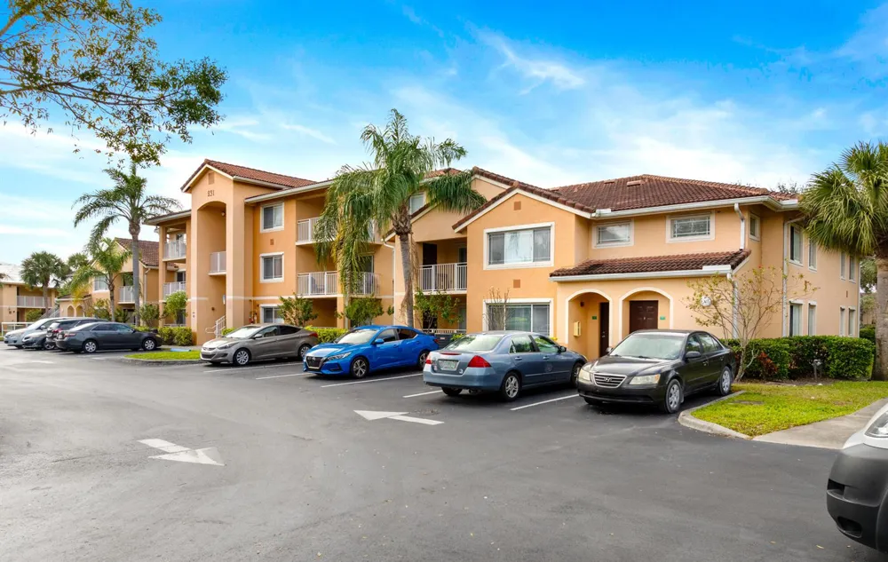 231 SW PALM DRIVE #101 Port St. Lucie, FL 34986