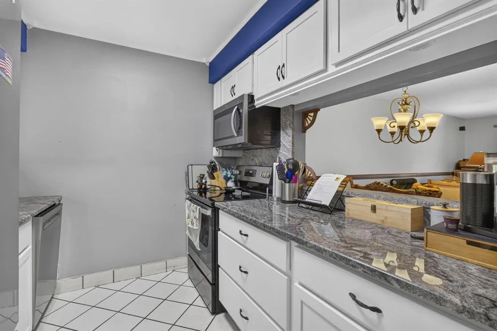 12027 GREENWAY CIRCLE S #204 Royal Palm Beach, FL 33411
