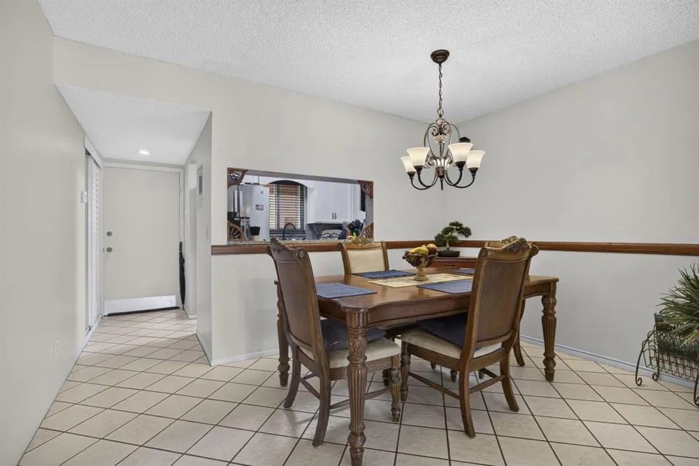 12027 GREENWAY CIRCLE S #204 Royal Palm Beach, FL 33411