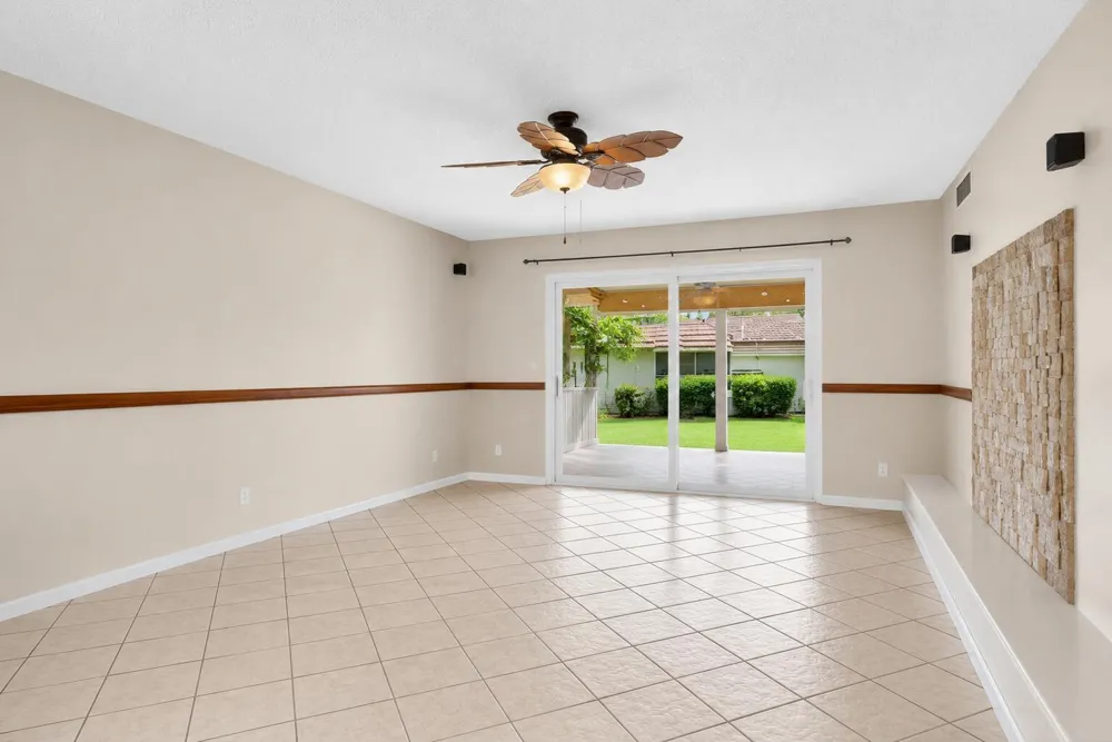 12027 GREENWAY CIRCLE S #204 Royal Palm Beach, FL 33411