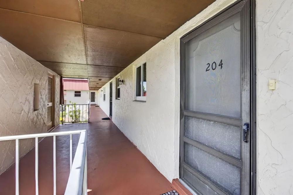 12027 GREENWAY CIRCLE S #204 Royal Palm Beach, FL 33411
