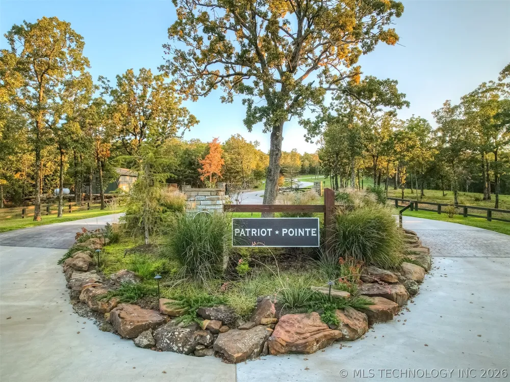 18 Patriot Pointe Eufaula, OK 74432