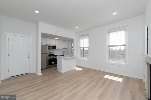 9 E HOLLY AVENUE #APT 5