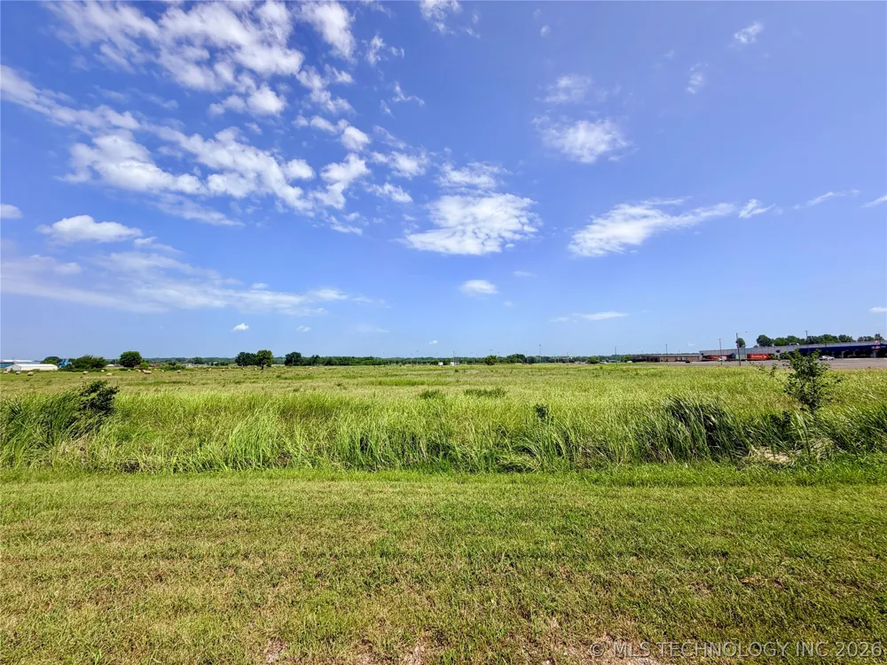 1900 Airport Parkway Tahlequah, OK 74464