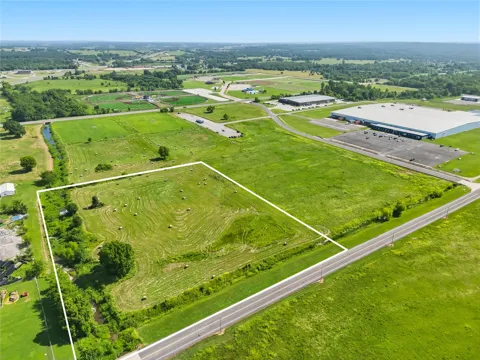 1800 Airport Parkway