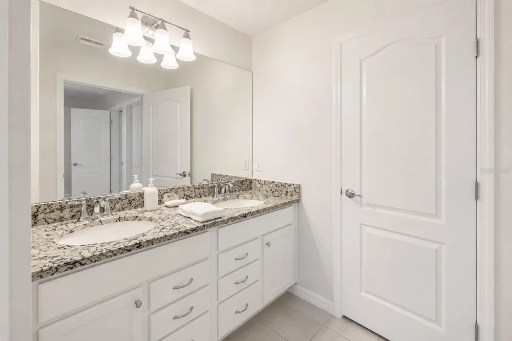 2441 DUBAI STREET Kissimmee, FL 34747