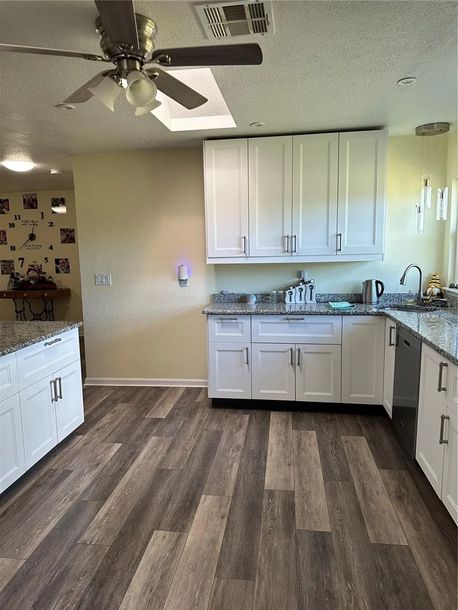 1181 LARCHMONT DRIVE Englewood, FL 34223