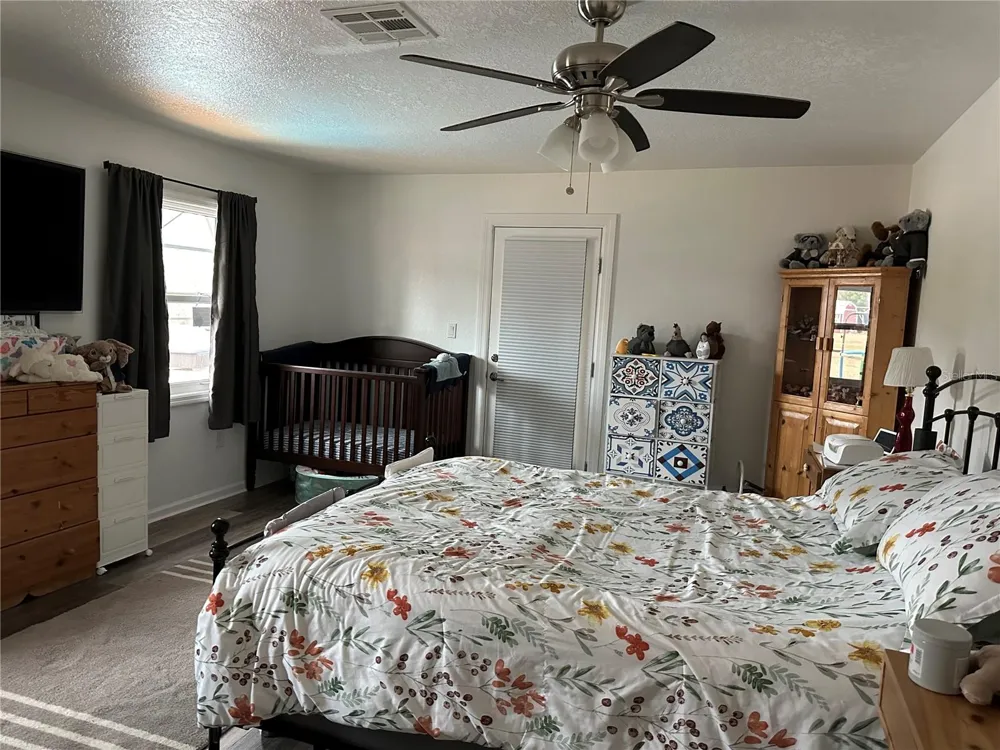 1181 LARCHMONT DRIVE Englewood, FL 34223
