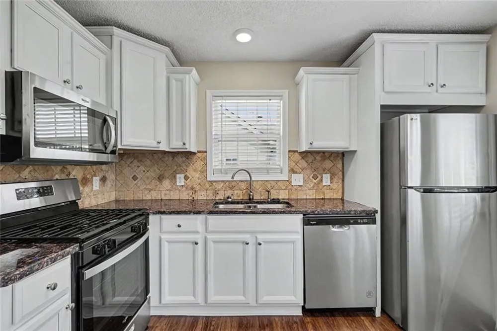 387 Moreland Circle Hiram, GA 30141