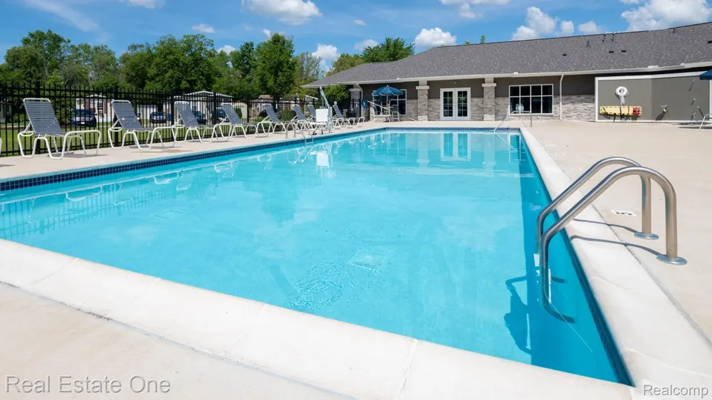 8516 Michael Drive Frenchtown Township, MI 48166