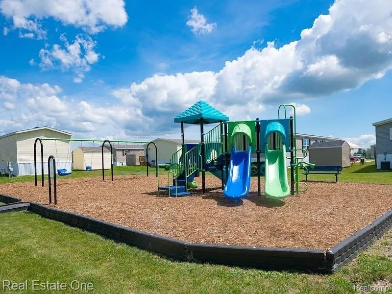 8516 Michael Drive Frenchtown Township, MI 48166