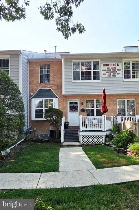 4952 DEER RUN