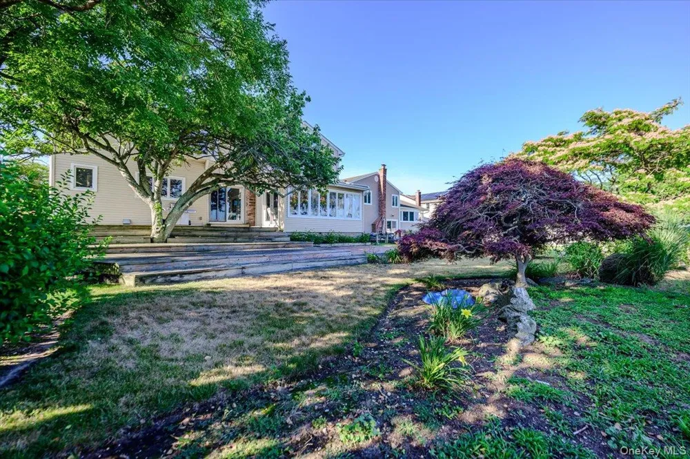 330 Harbor Drive Lido Beach, NY 11561