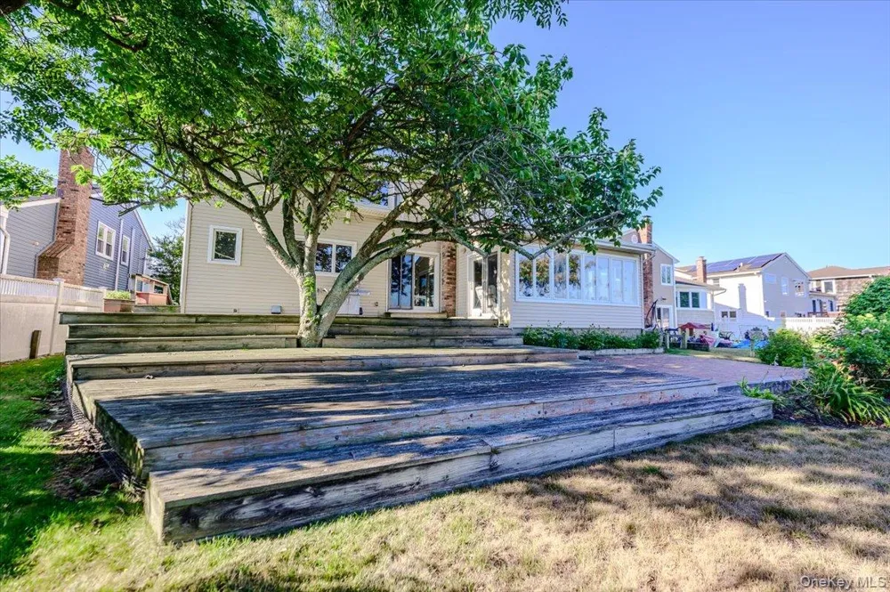 330 Harbor Drive Lido Beach, NY 11561