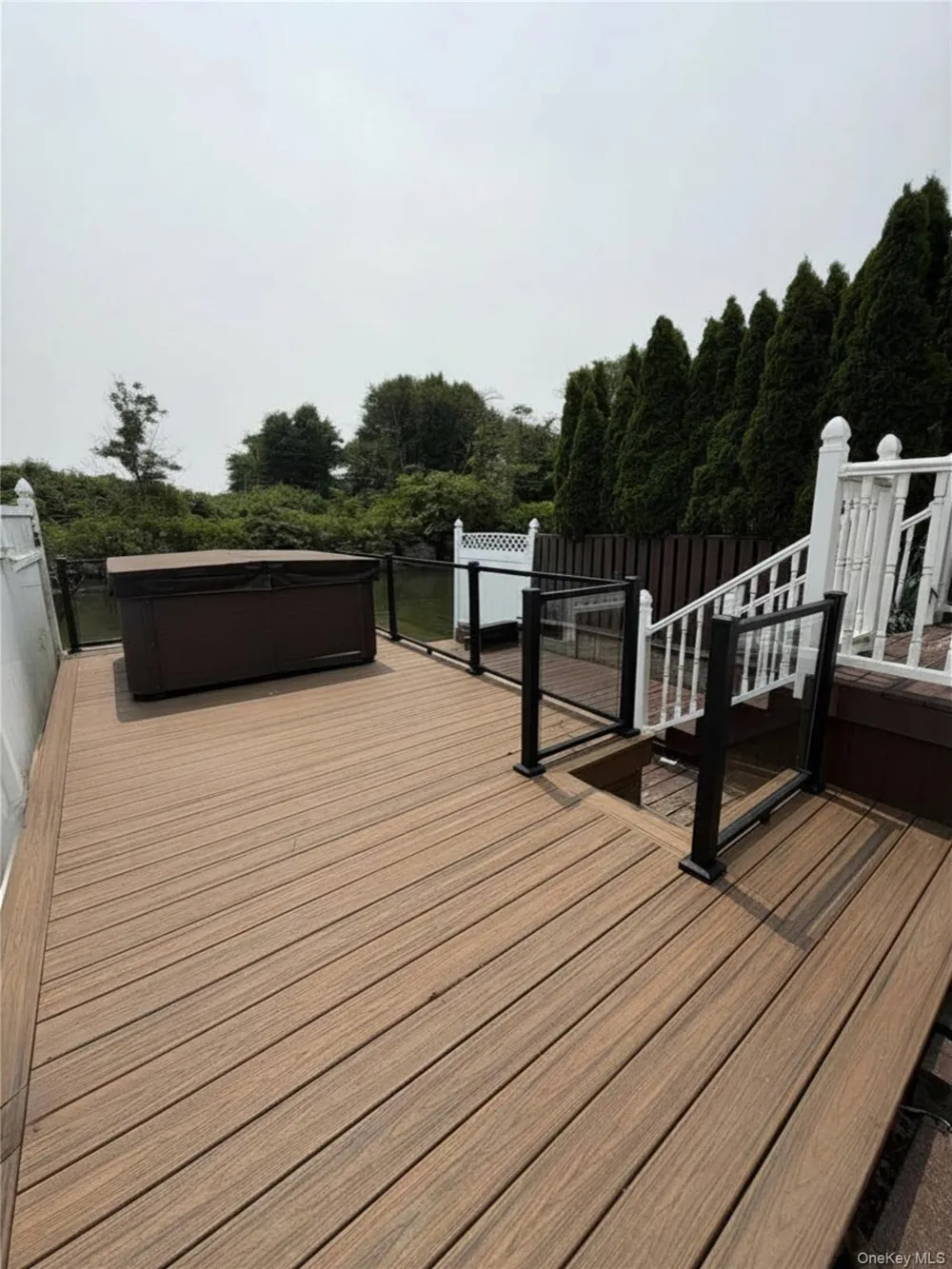 77 E Santa Barbara Road Lindenhurst, NY 11757
