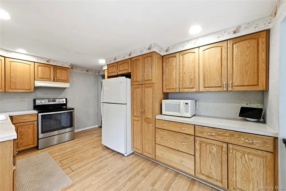 115 Argyle Avenue Selden, NY 11784