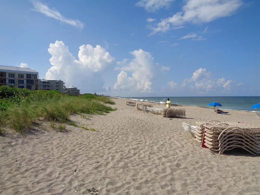 5527 NE GULFSTREAM WAY Hutchinson Island, FL 34996