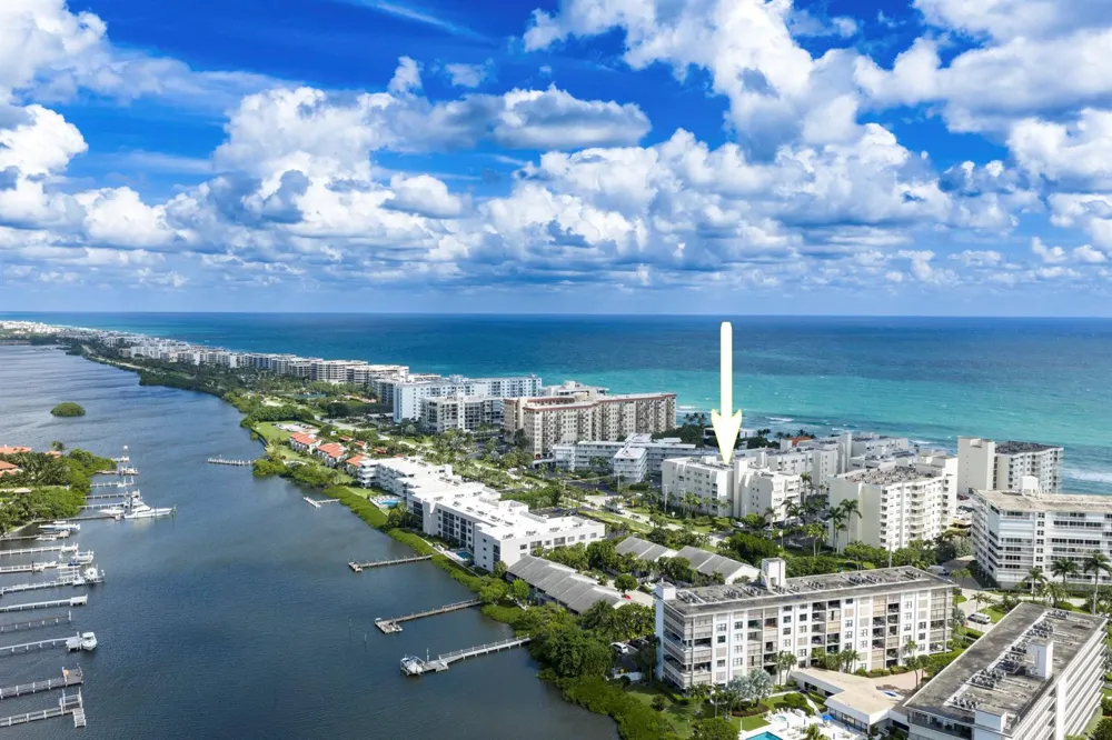 3520 S OCEAN BOULEVARD #F405 South Palm Beach, FL 33480