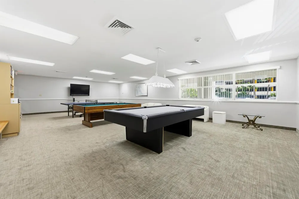 3520 S OCEAN BOULEVARD #F405 South Palm Beach, FL 33480