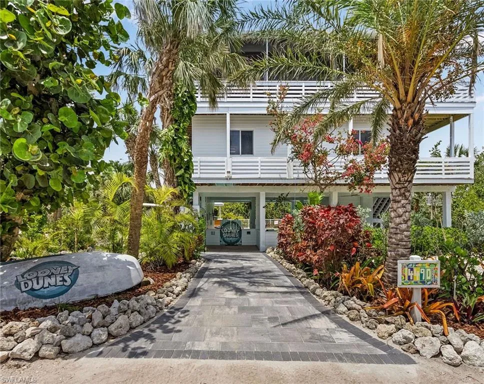 4490 Oyster Shell Drive Upper Captiva, FL 33924