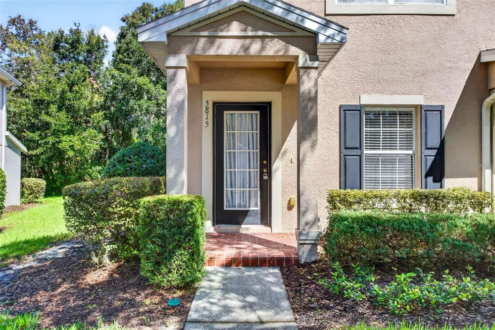 5815 FISHHAWK RIDGE DRIVE Lithia, FL 33547