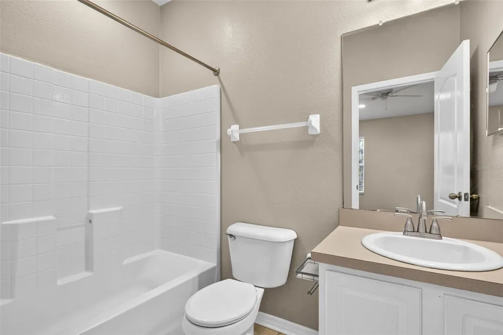 5815 FISHHAWK RIDGE DRIVE Lithia, FL 33547