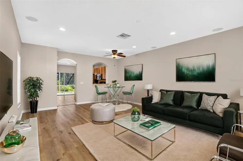 5815 FISHHAWK RIDGE DRIVE Lithia, FL 33547