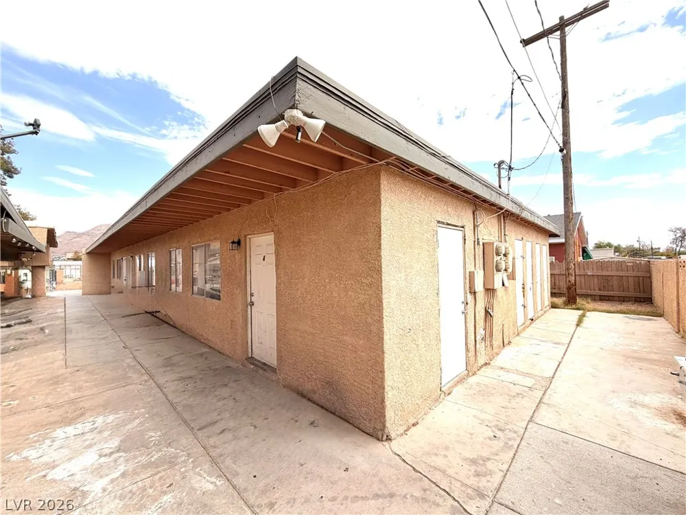 1967 Linn Lane Las Vegas, NV 89156
