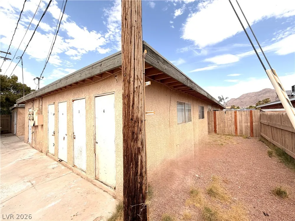 1967 Linn Lane Las Vegas, NV 89156