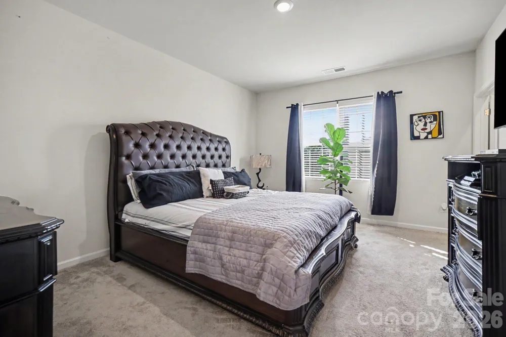 2760 Legacy Ridge Lane Catawba, NC 28609