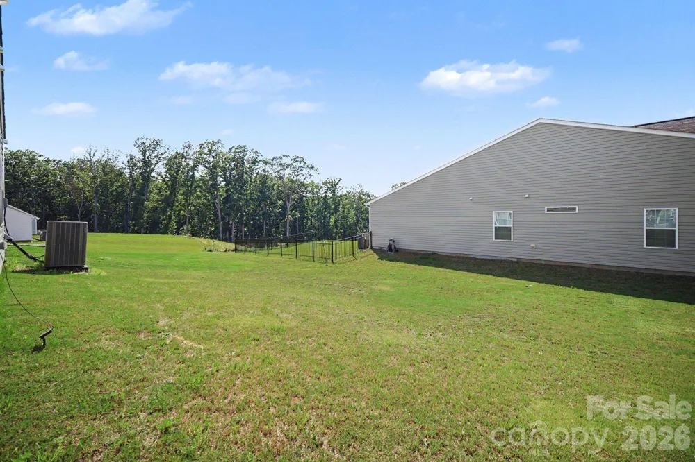 2760 Legacy Ridge Lane Catawba, NC 28609