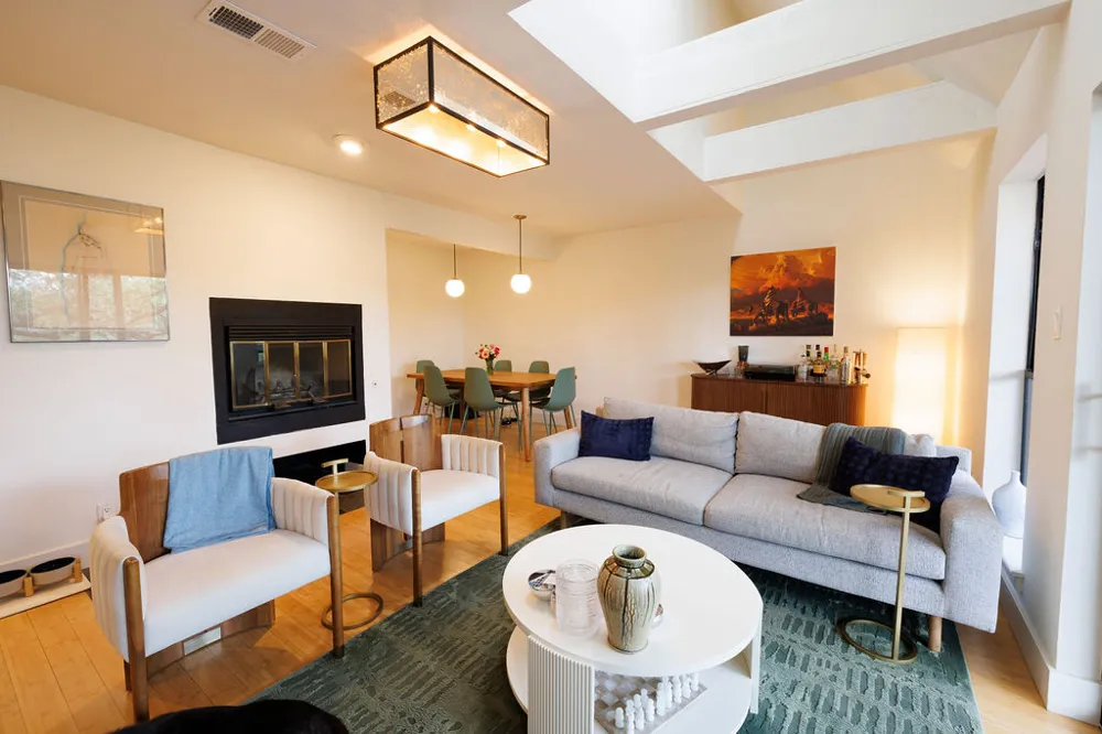 7320 Cave Hollow Austin, TX 78750