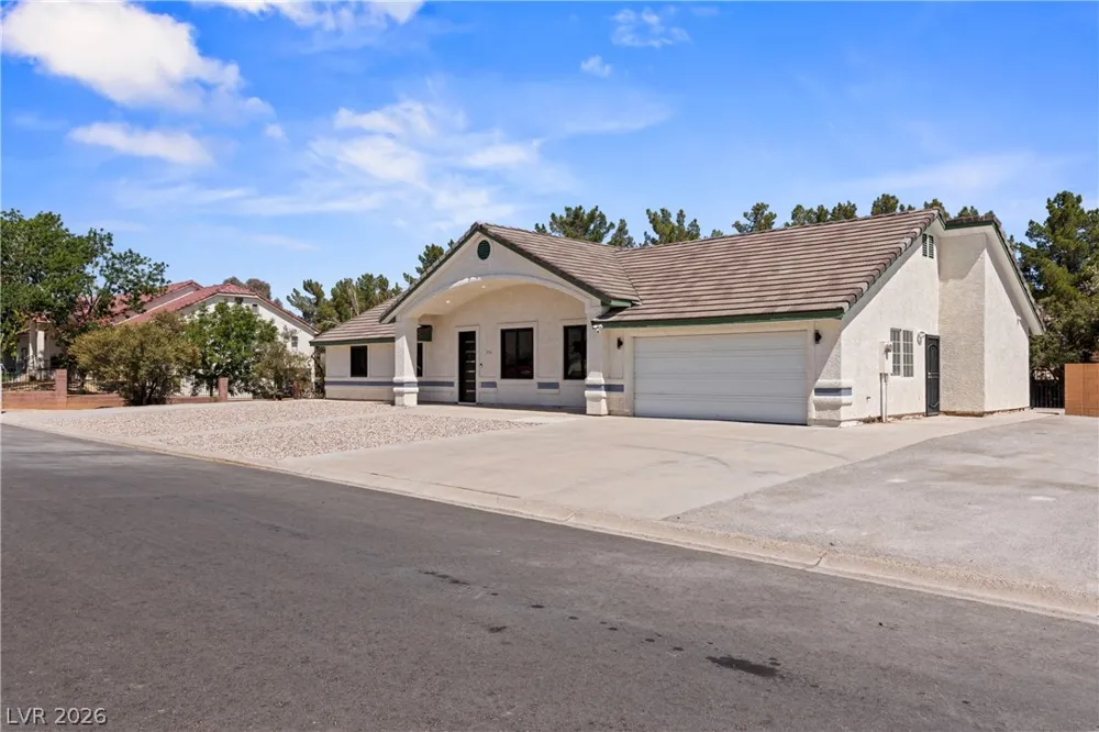 2024 Lou Adams Avenue Logandale, NV 89021