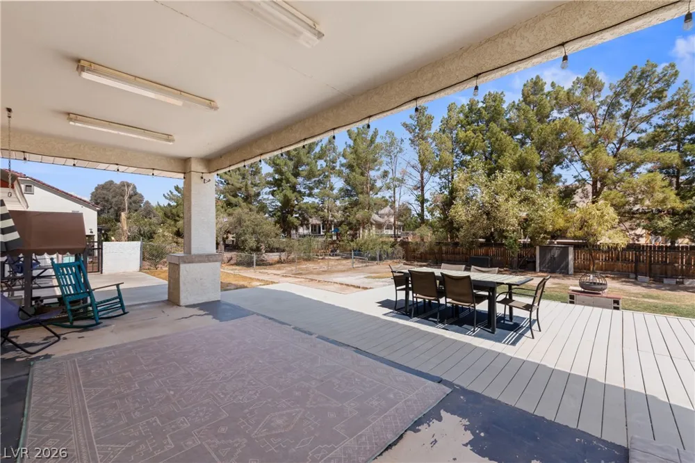 2024 Lou Adams Avenue Logandale, NV 89021