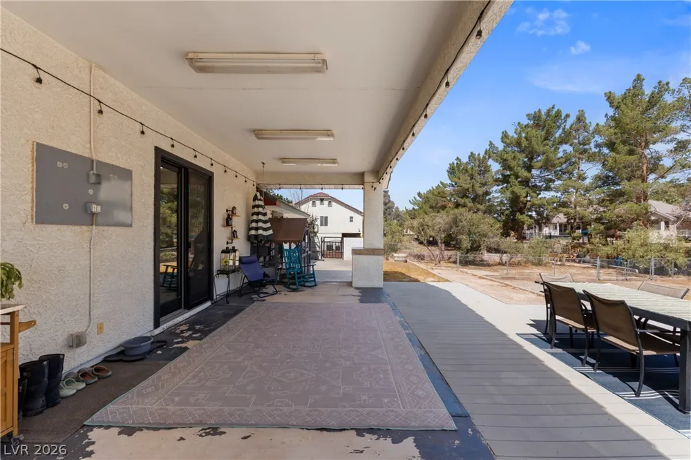 2024 Lou Adams Avenue Logandale, NV 89021
