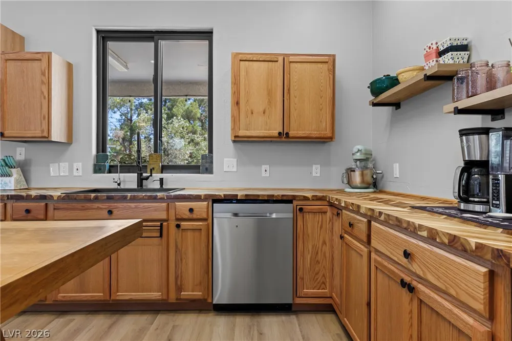 2024 Lou Adams Avenue Logandale, NV 89021