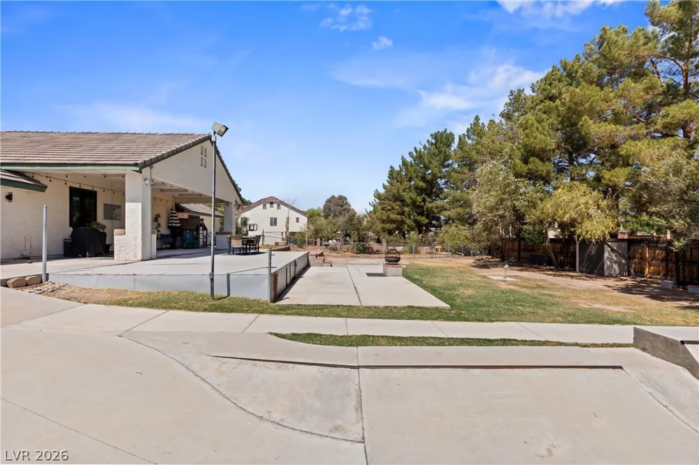 2024 Lou Adams Avenue Logandale, NV 89021